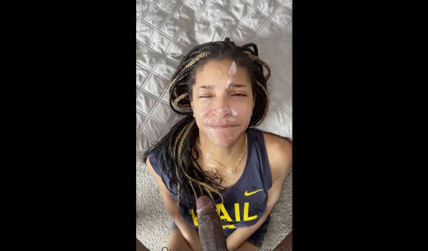 Foxybrown20 asks for cum in her face