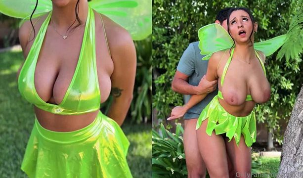 Hailey Natural busty latina